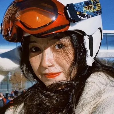 朱莉娅第二季封面